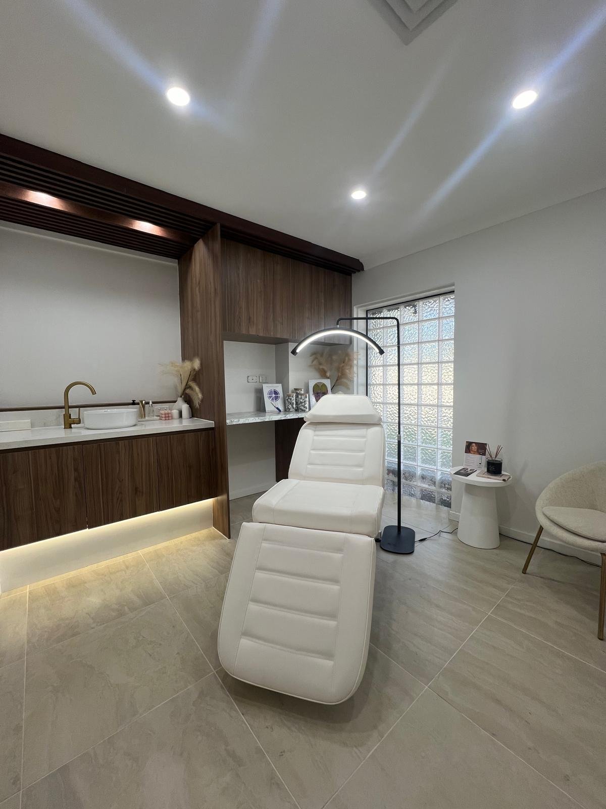 Cosmetic consultation at Eternity Laser Dural for Kellyville residents